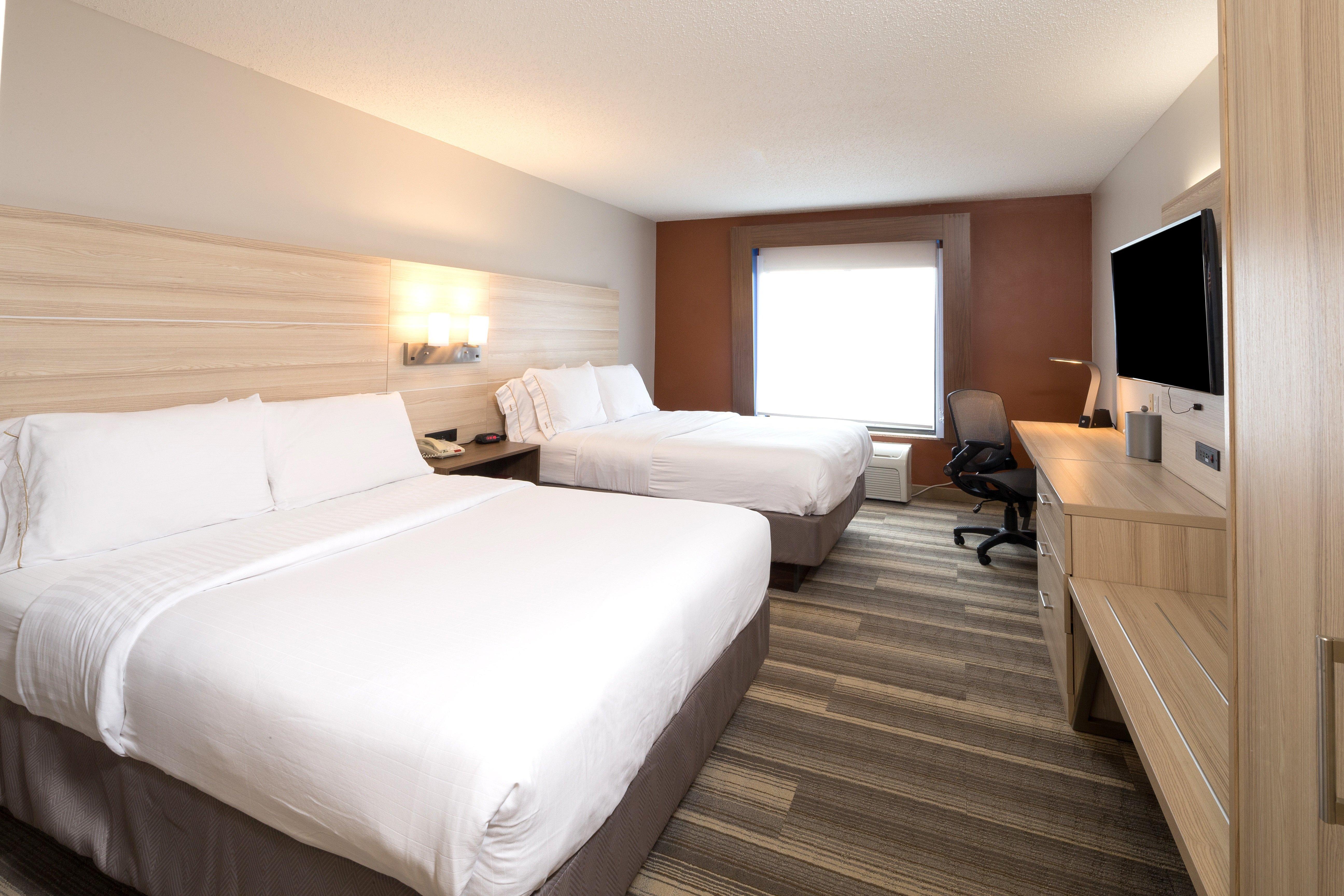 Holiday Inn Express Hotel & Suites Grand Blanc By Ihg Exterior photo